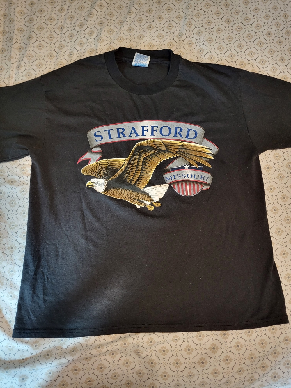 Vintage Strafford Missouri Eagle Graphic Tee - Black